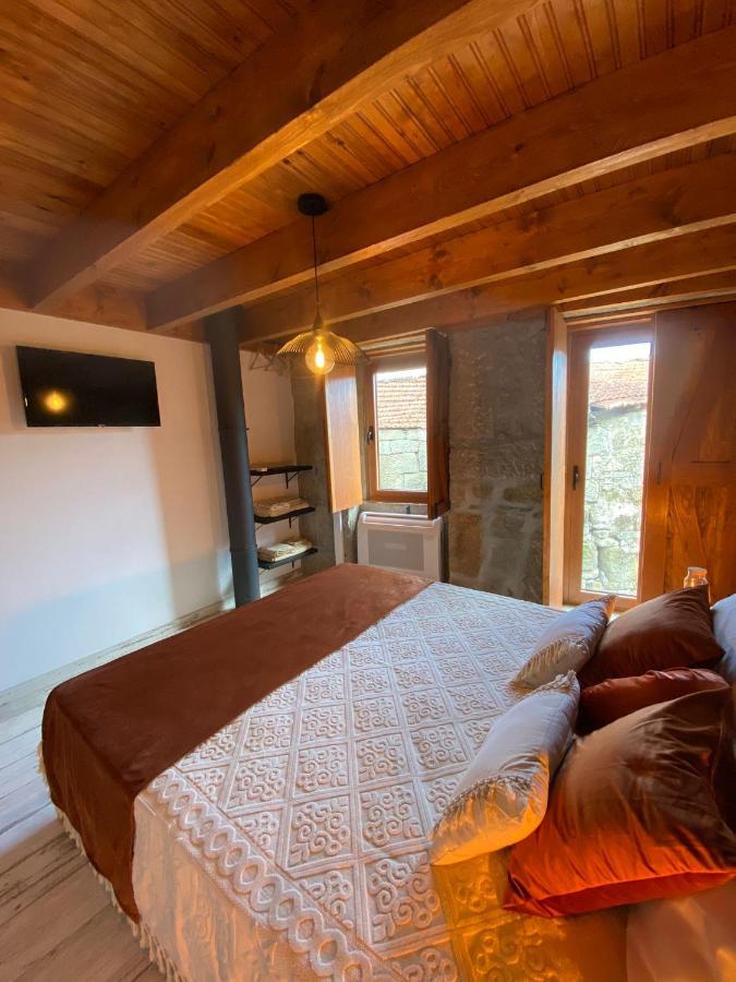 Emily'S House Villa Castro Daire Buitenkant foto