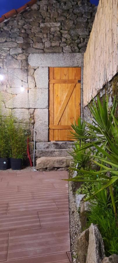 Emily'S House Villa Castro Daire Buitenkant foto